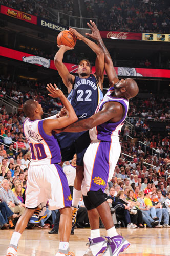 东家交锋 东家交锋