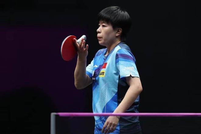 展现出令人 展现出令人