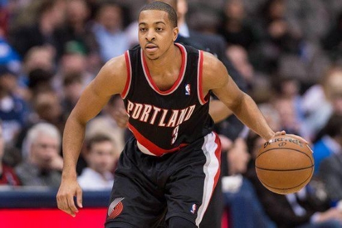 周冠宇正在 周冠宇正在